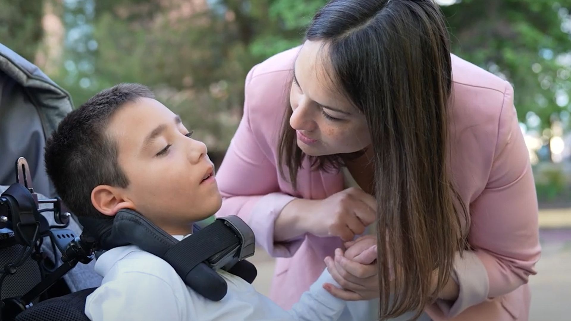 Adrián, el niño de 7 años enfermo de INAD