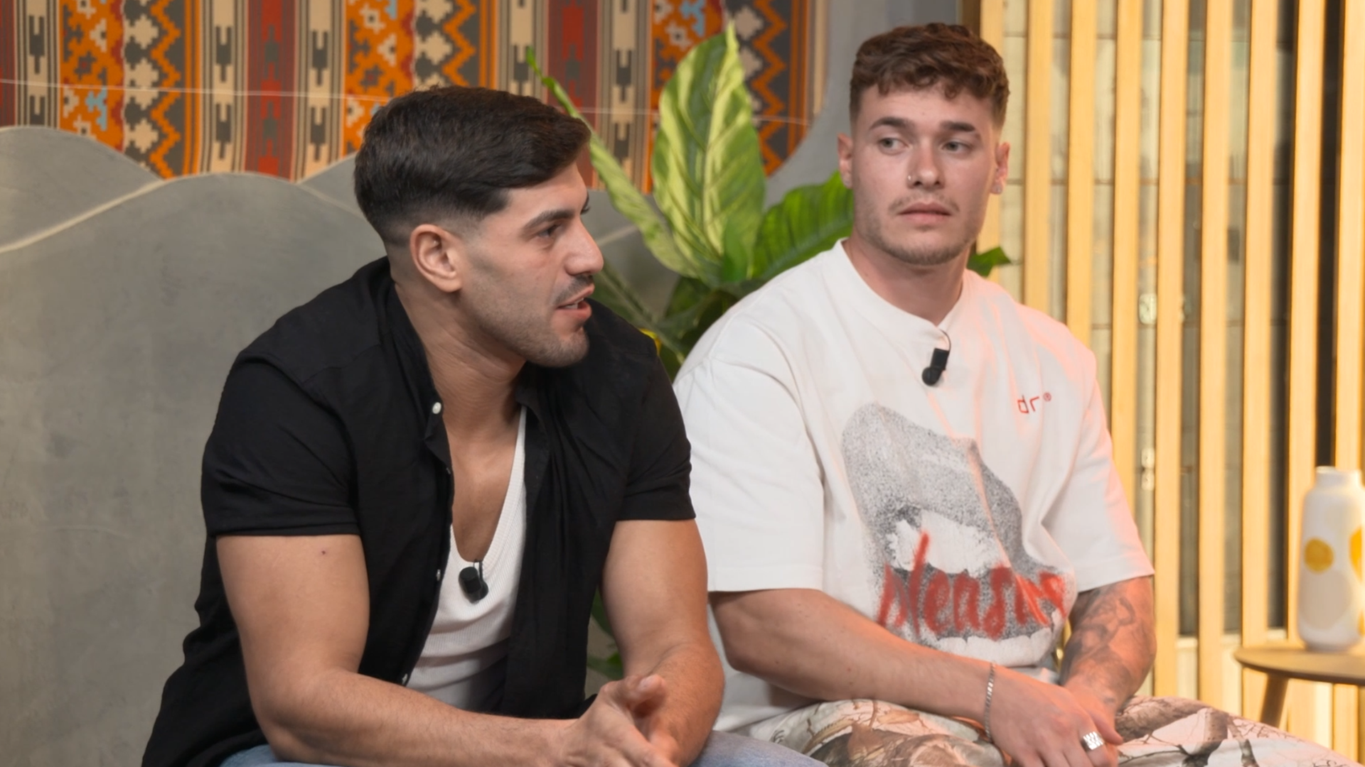 Los conquistadores reaccionan a la intensa conexión entre Nadia y Alexandra en su primera cita rápida: "No me preocupa"