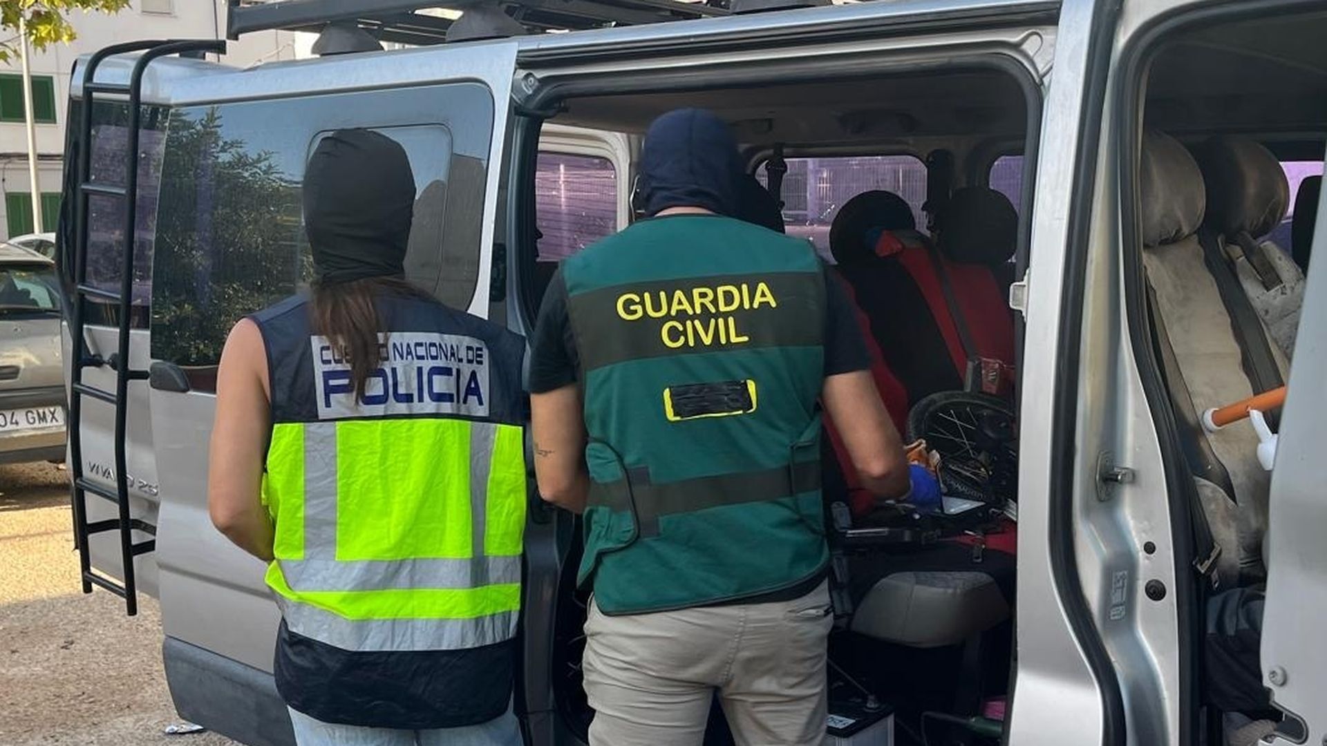 Detenidas siete personas en una operación contra el narcotráfico en Arahal, Sevilla