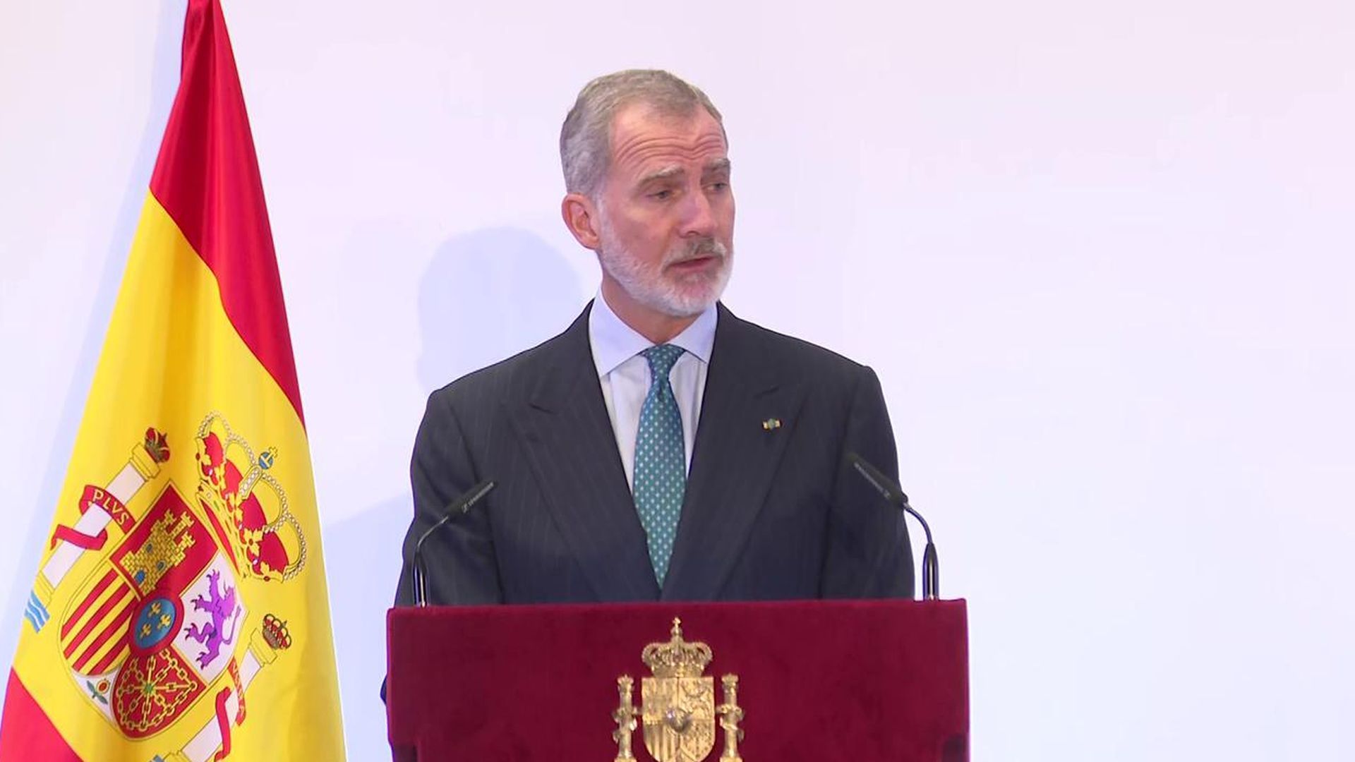 Felipe VI califica de "crisis humanitaria insoportable" la situación en una "Gaza devastada"