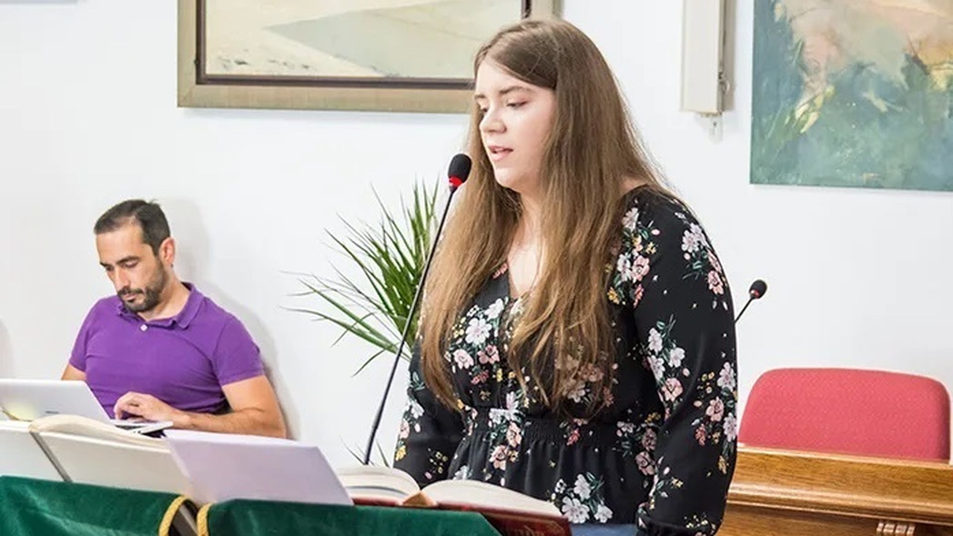 La emotiva despedida a Martina García, secretaria de Podemos: "Llevaremos tu memoria para que seas inmortal"