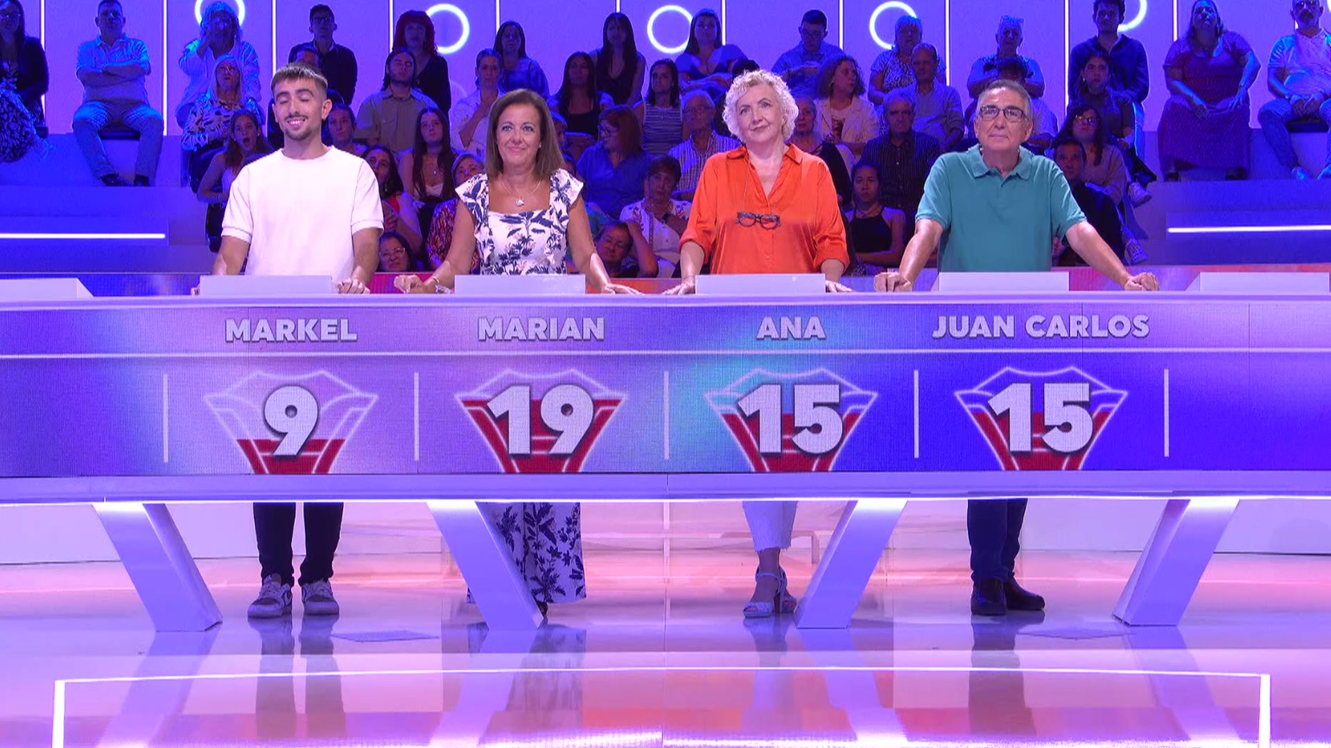 Los concursantes de 'Agárrate al sillón'