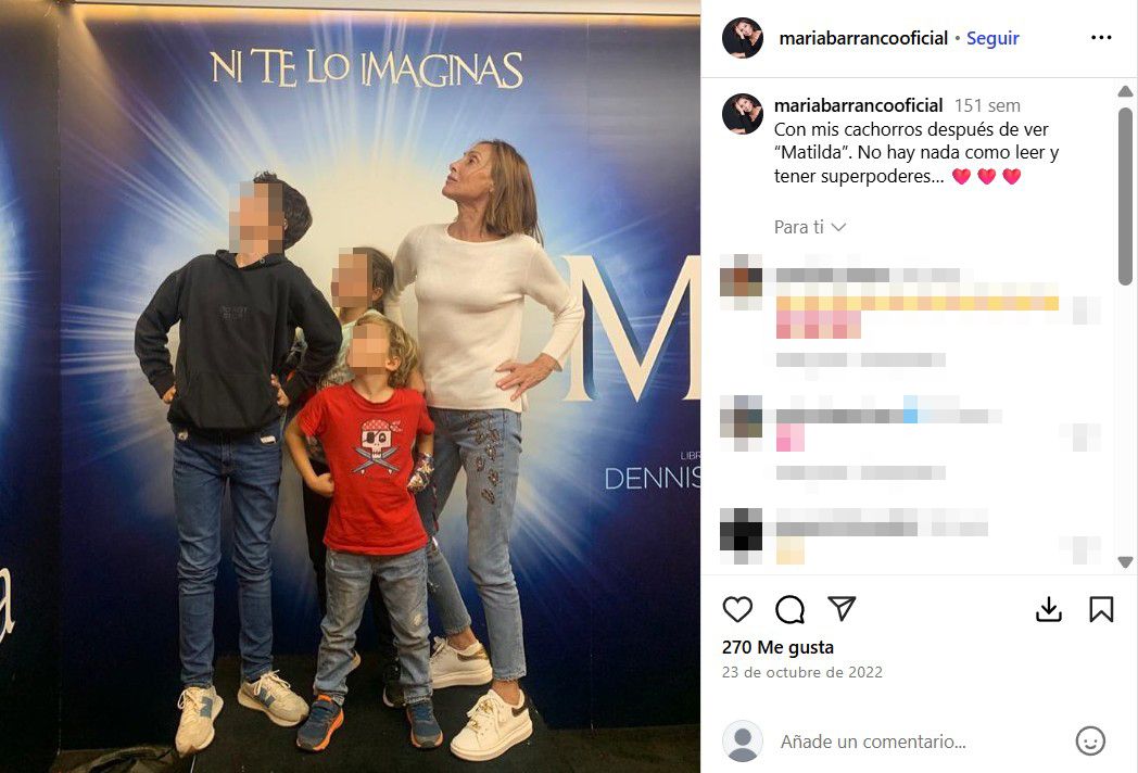 María Barranco y sus tres nietos