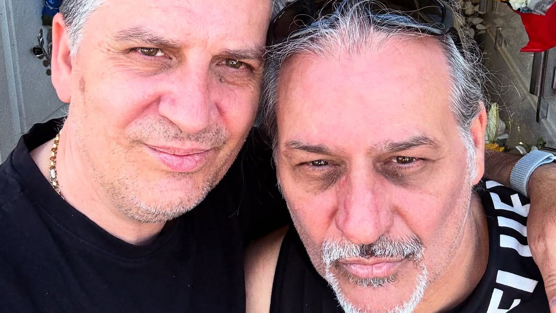 Miguel Ángel junto a Dioni, de Camela