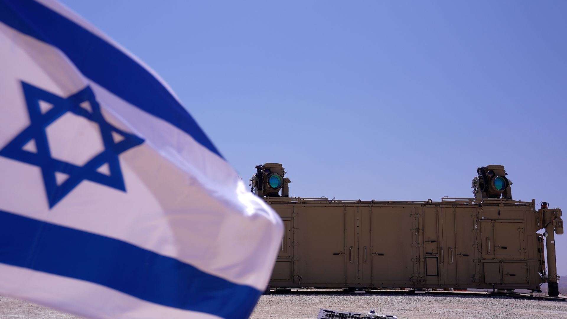 Israel desarrolla un arma láser para interceptar misiles y drones: "Somos fuertes en defensa, somos fuertes en ataque"