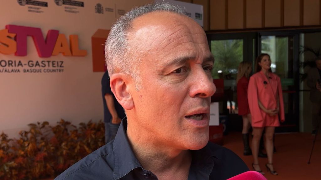 Javier Gutiérrez, sobre 'La Agencia': "Interpretar 13 capítulos de 70 minutos en abierto es todo un reto" Exclusivo Web 17/09/25