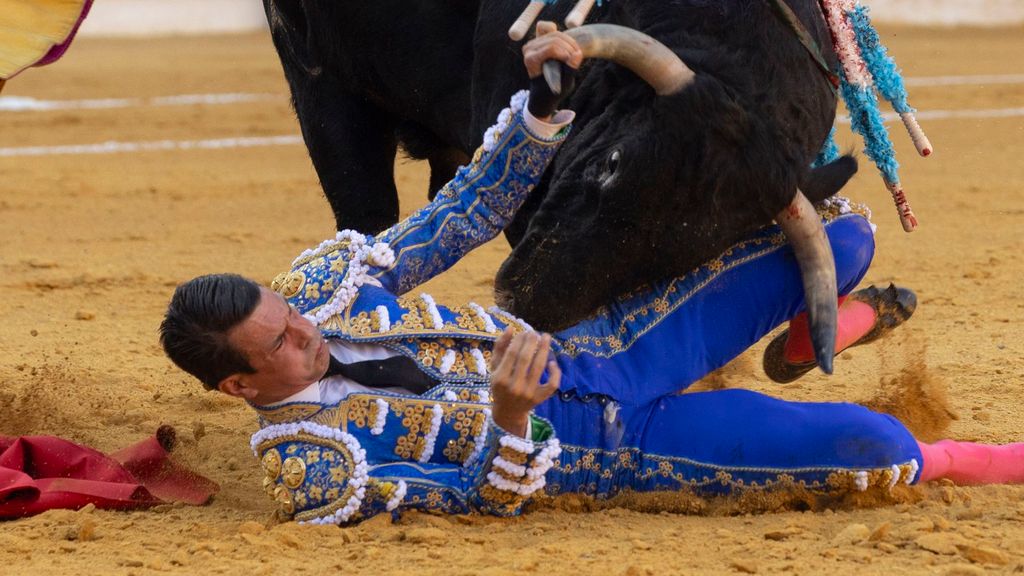 José María Manzanares, obligado a cancelar sus compromisos tras sufrir una fractura de costilla en su última corrida