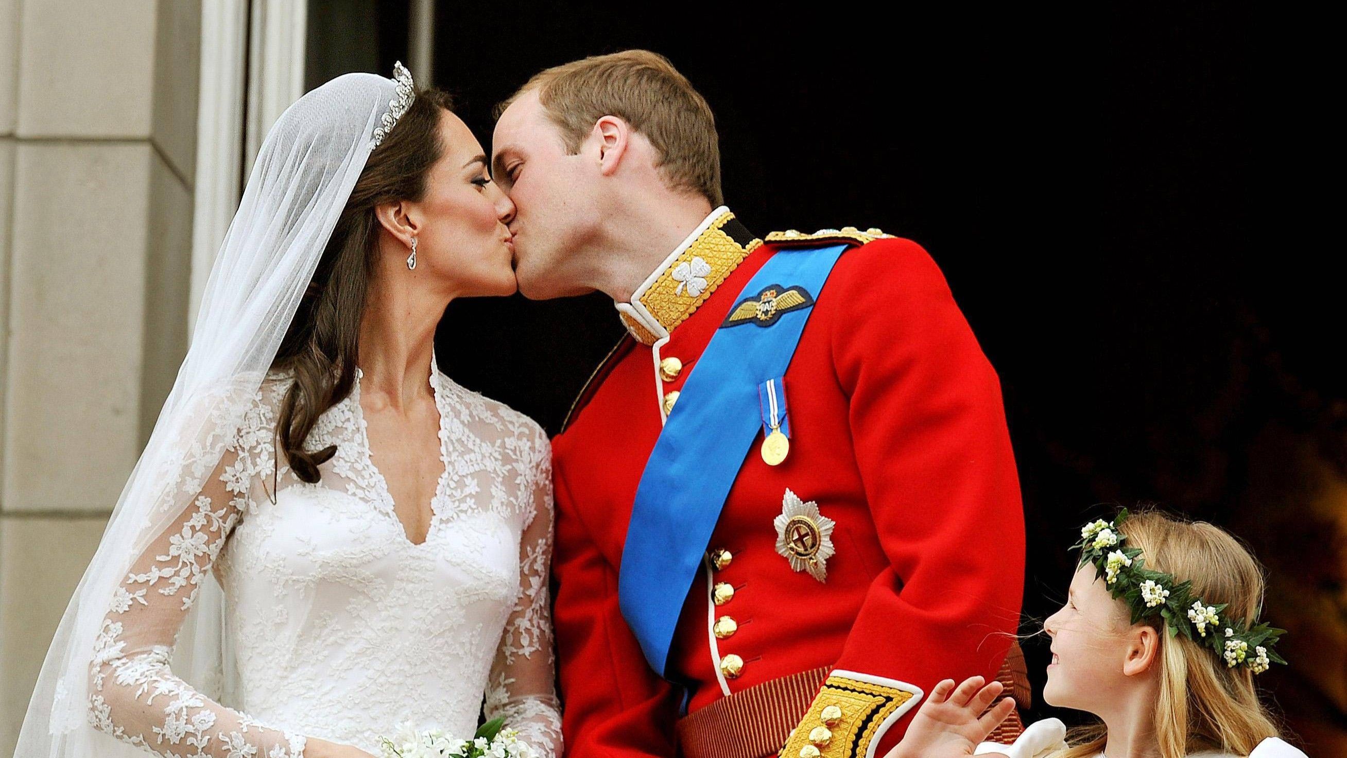 Kate Middleton y el príncipe Guillermo. FUENTE: Cordonpress