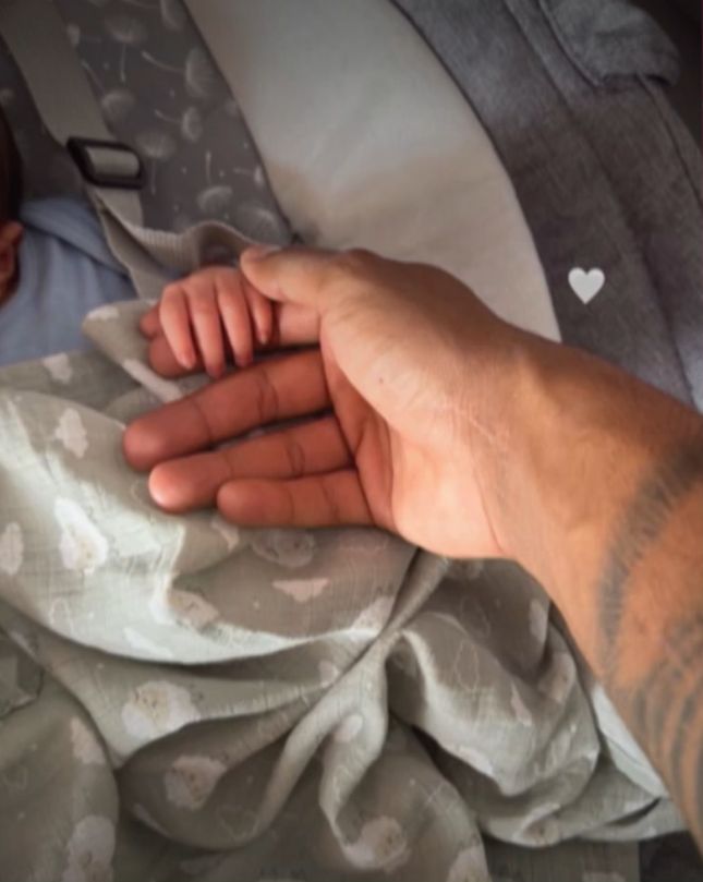 La foto de Yulen Pereira con su hijo