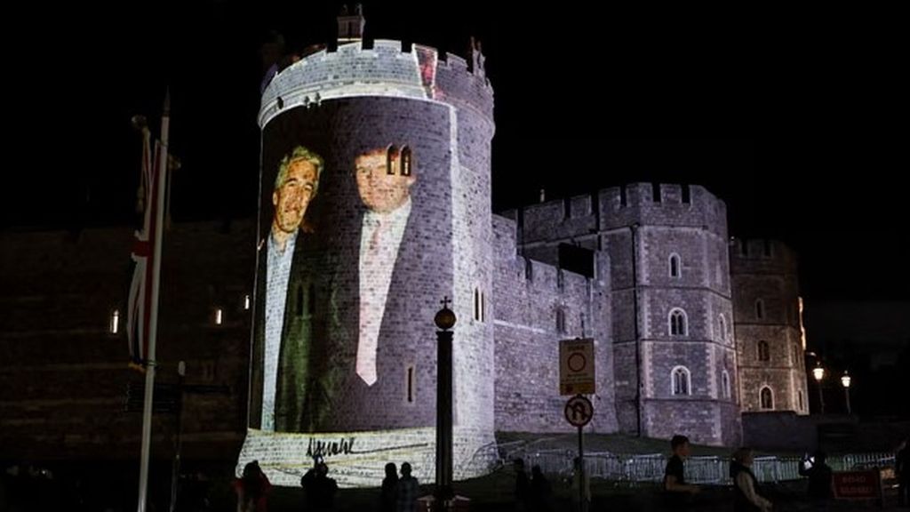 Una imagen gigante de Trump con Epstein proyectada sobre el castillo de Windsor recibe al presidente de EEUU en Reino Unido