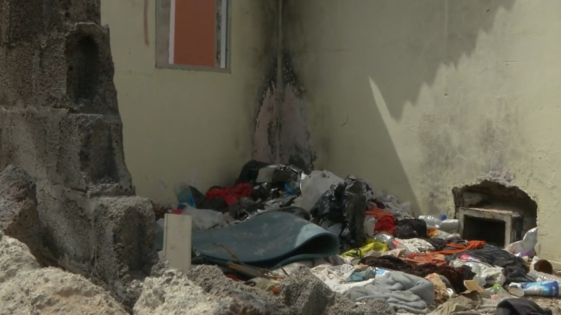 La menor quemada en Las Palmas se recupera de las graves heridas y asegura que el joven encarcelado le salvó la vida