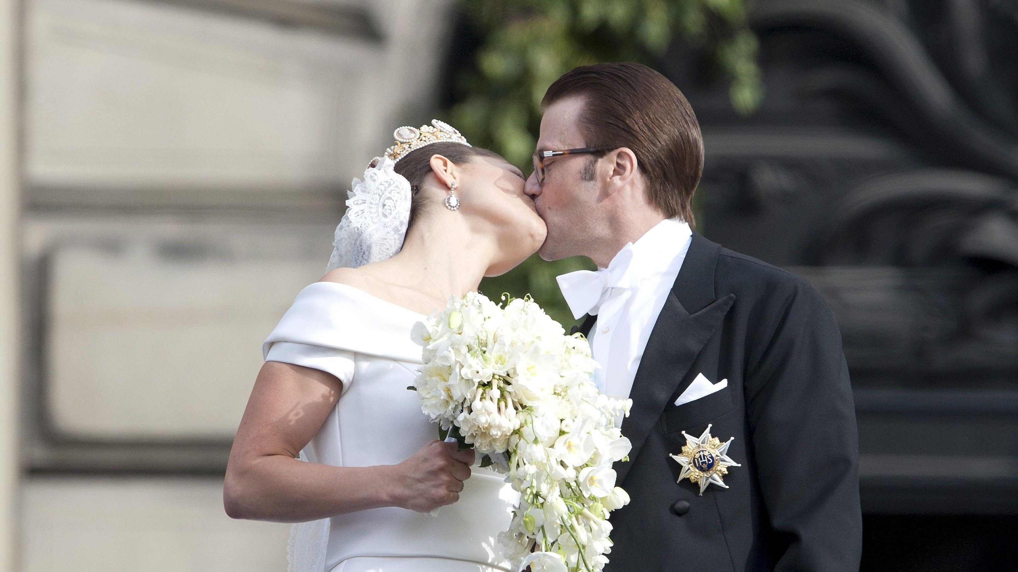 Victoria de Suecia y Daniel Westling. FUENTE: Cordonpress
