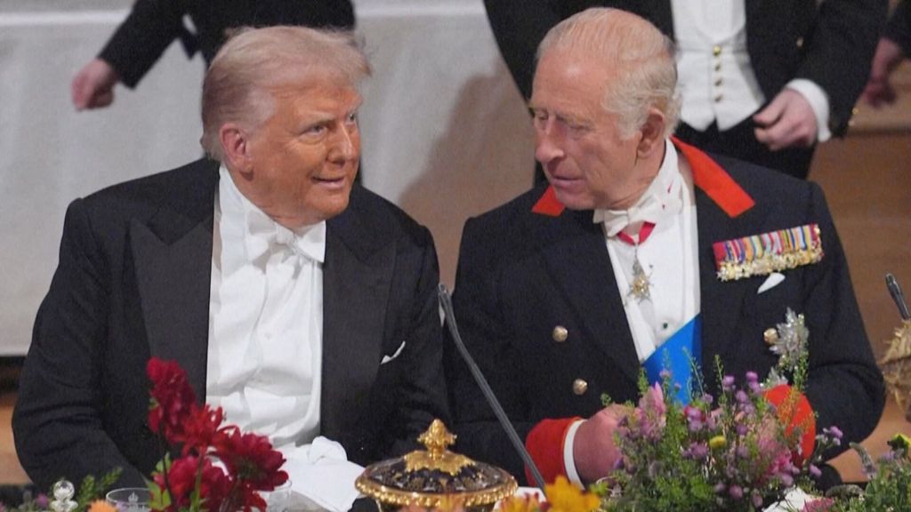 Donald Trump, venerado por la corona británica: Carlos III le permite desfilar primero ante las tropas