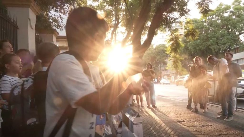 Los niños de Sevilla se achicharran en la vuelta al cole: aulas a 40ºC, patios sin sombra y apenas ventiladores