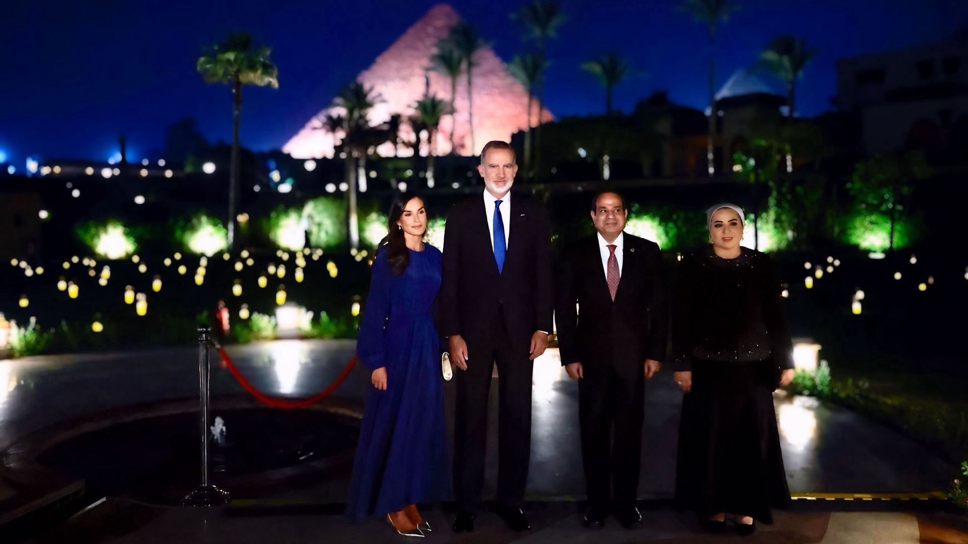 Los reyes junto al presidente y su esposa en Egipto