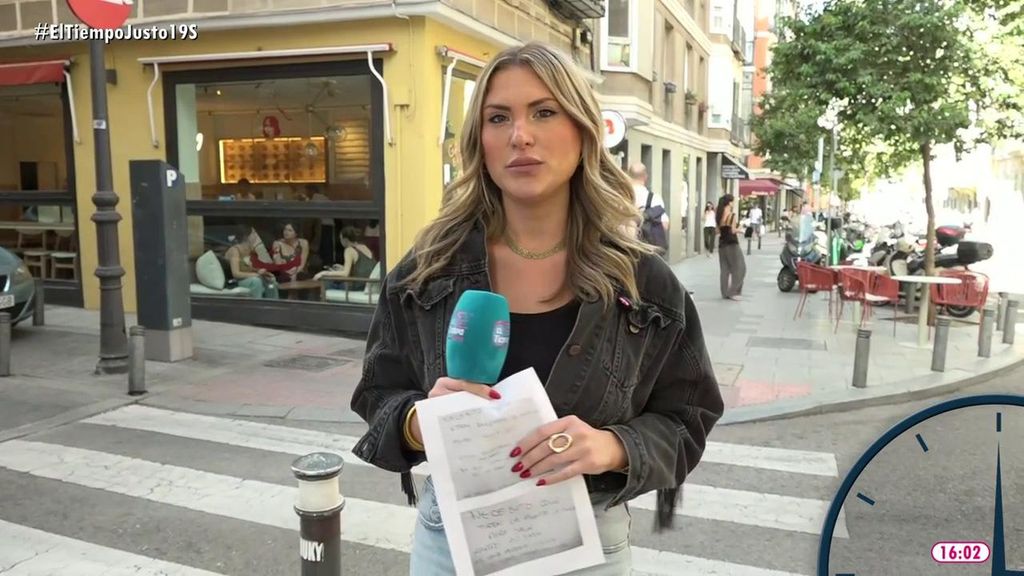 La madre del joven secuestrado en Vallecas que logró pedir auxilio con servilletas: “Está asustado, tiene miedo”