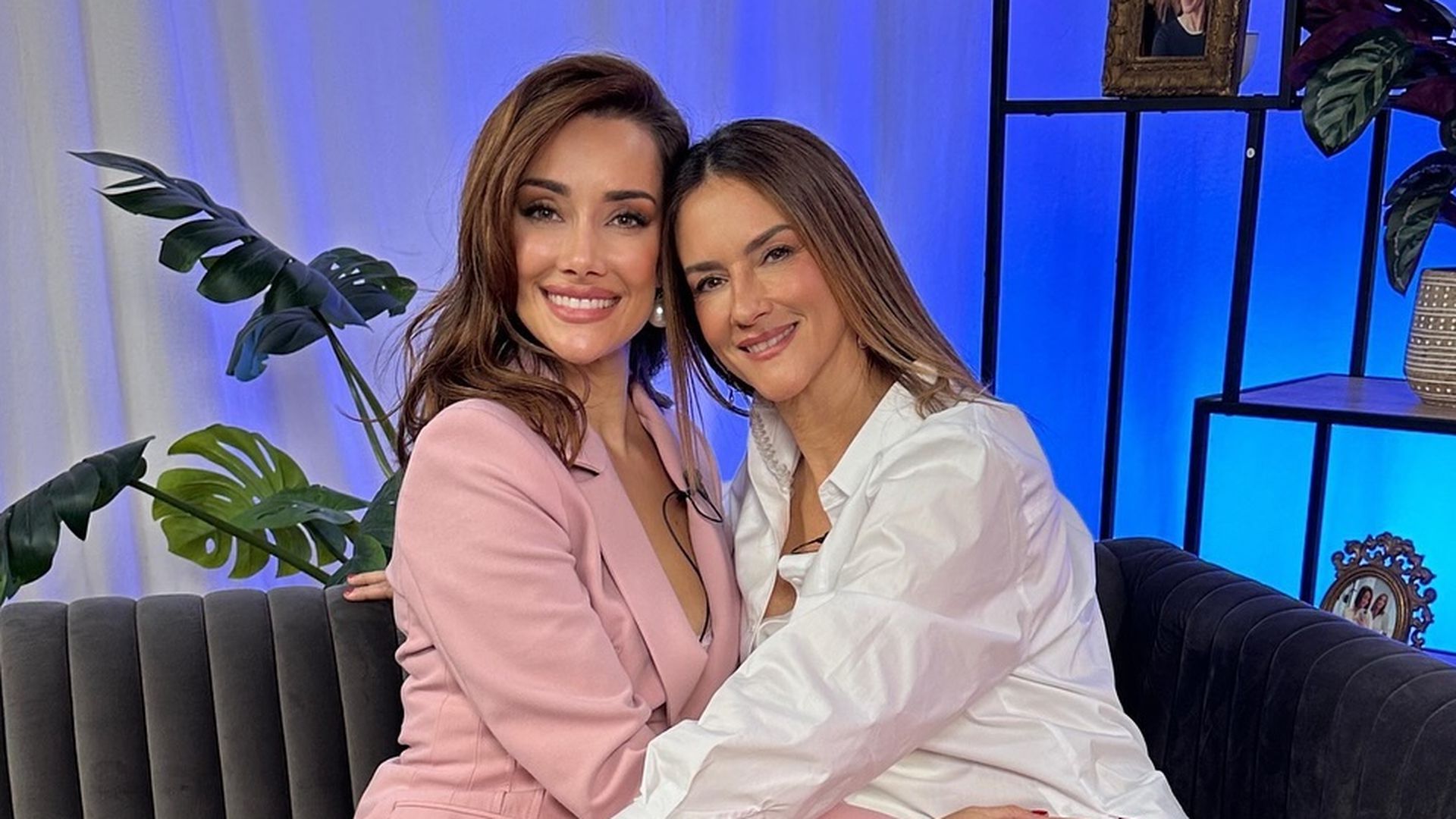 Adara Molinero y su madre, Elena