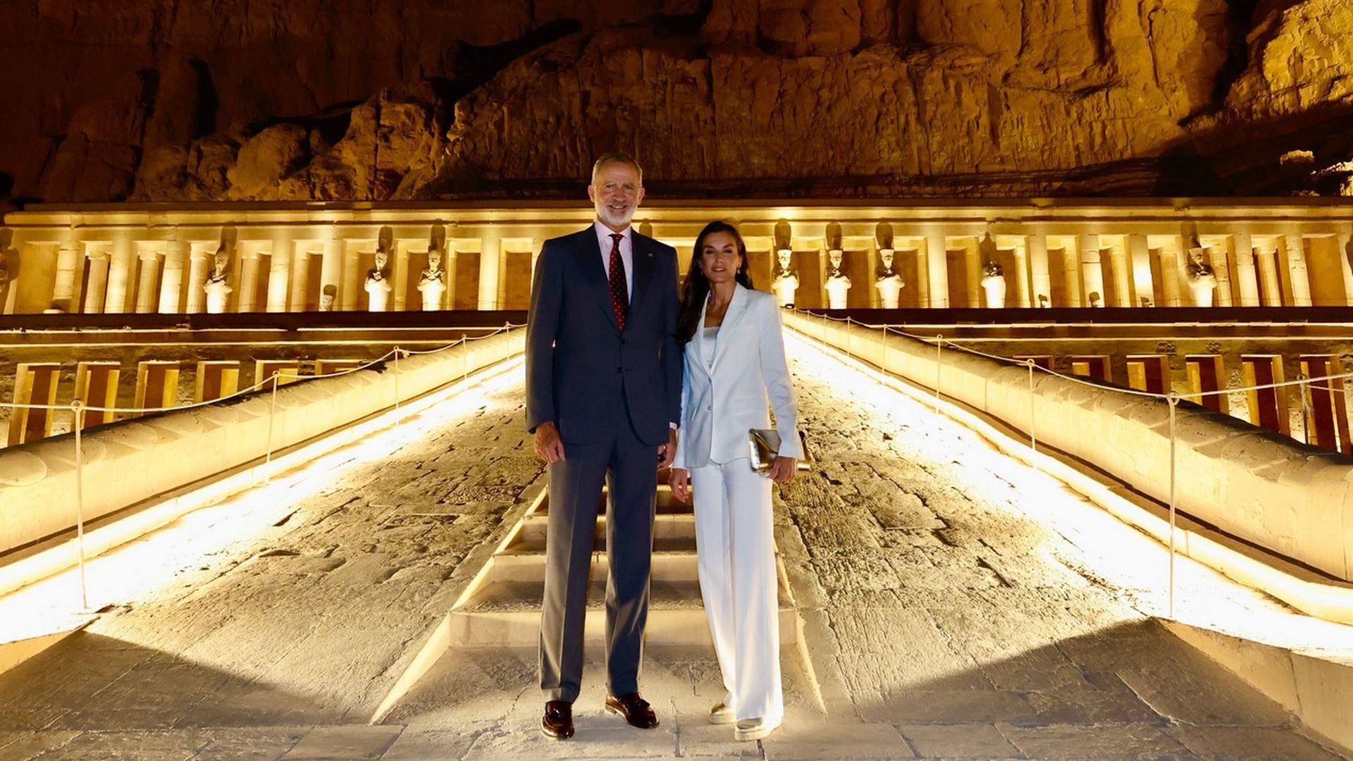 Los reyes en el templo Hatshepsut