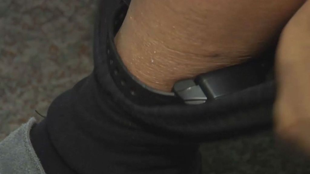 Toda la polémica por el fallo de las pulseras de control de maltratadores, al detalle