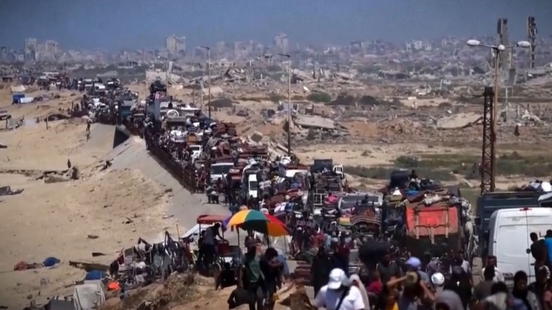 Israel intensifica su ofensiva sobre Gaza mientras medio millón de civiles siguen atrapados Israel intensifica su ofensiva sobre Gaza mientras medio millón de civiles siguen atrapados