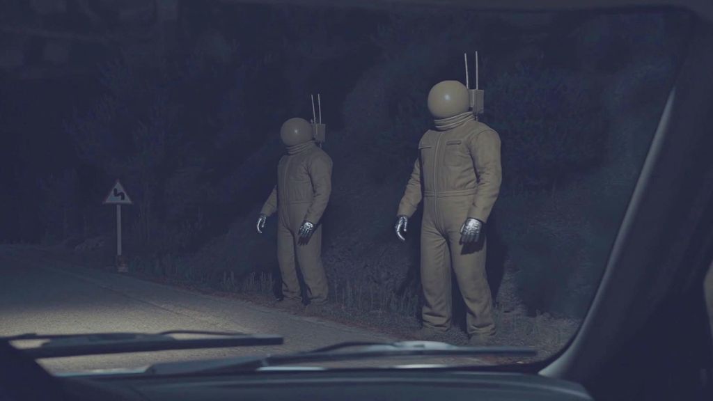 El espeluznante testimonio sobre un fenómeno OVNI: "Eran enormes, medían dos metros y llevaban una especia de casco" Cuarto Milenio Temporada 21 Top Vídeos 670