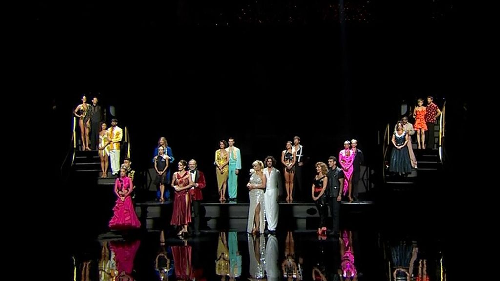 Jurado y público votan y eligen a los dos peores de la noche: los concursantes que se enfrentan a 'El último baile' Bailando con las estrellas Temporada 2 Top Vídeos 52