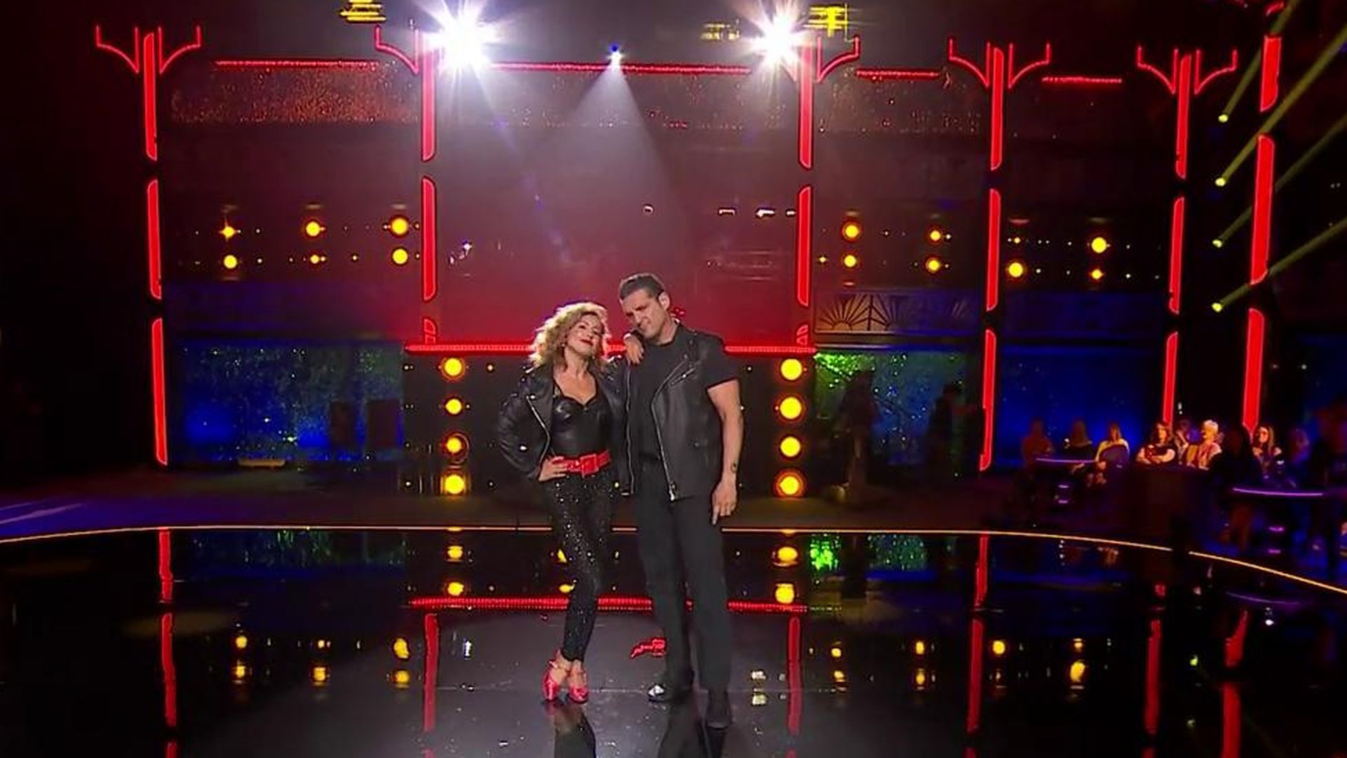 La actuación de Manu Tenorio en la gala 2