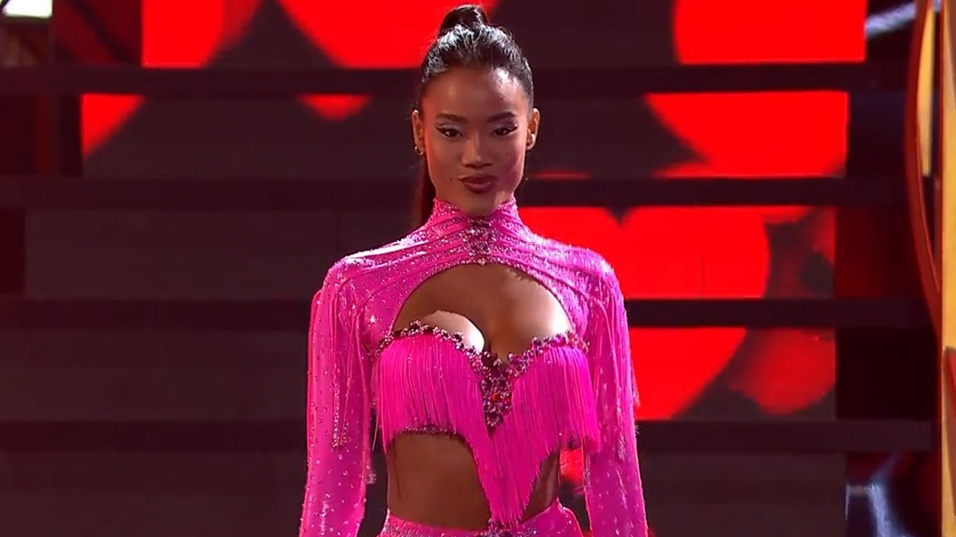 La actuación de Nona Sobo en la gala 2