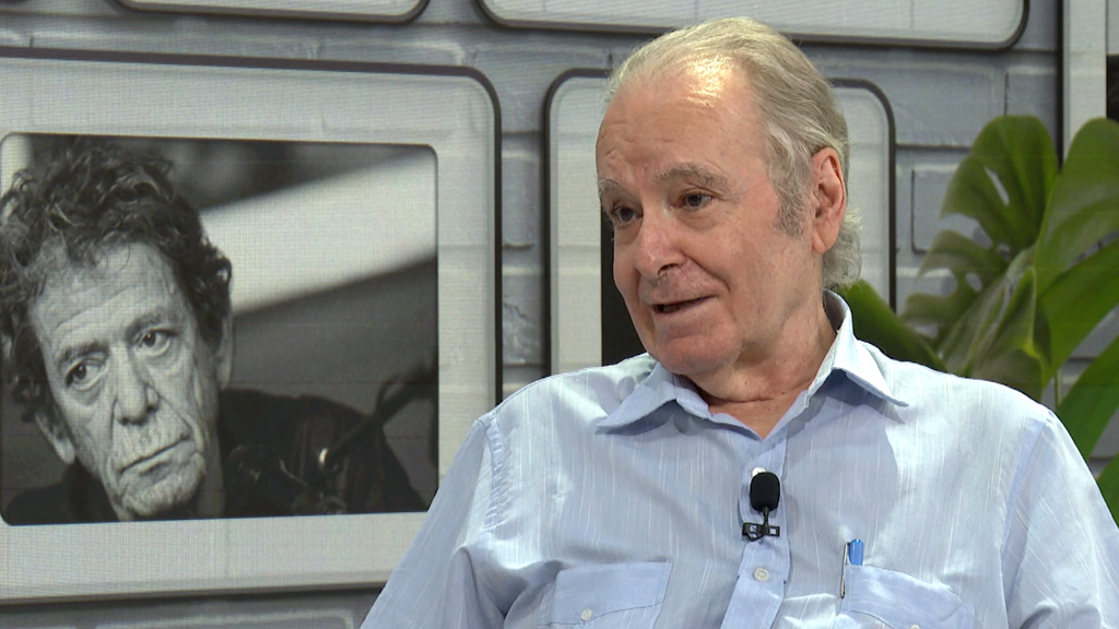 Diego A. Manrique, crítico: “Después de la música, lo más divertido es hablar de música”