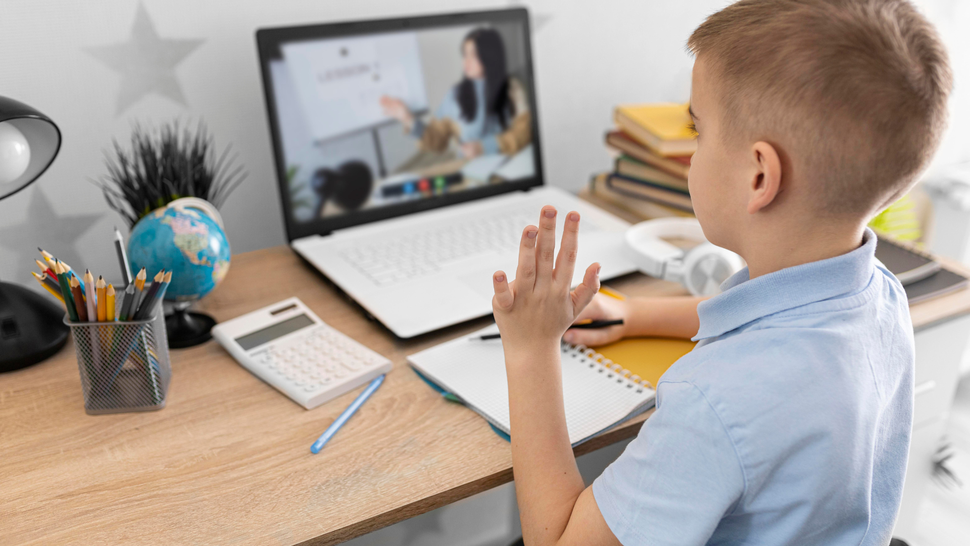 Los expertos aconsejan que sean un complemento de la enseñanza tradicional