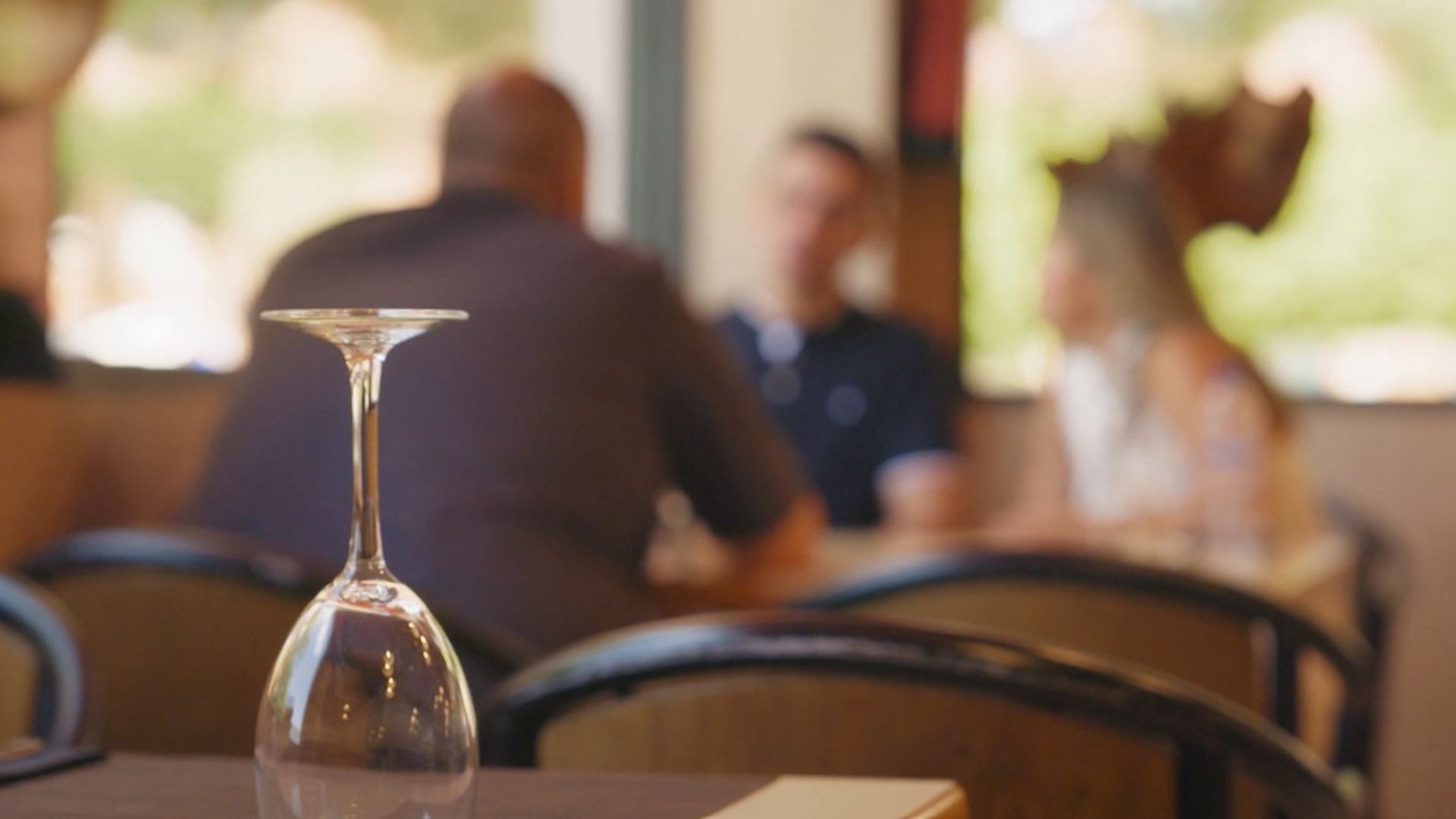 Uno de los diez fugitivos más buscados da la cara en 'Territorio Pampliega' y rompe su silencio, entre lágrimas: "Quieren acabar con mi vida" Uno de los diez fugitivos más buscados da la cara en 'Territorio Pampliega' y rompe su silencio, entre lágrimas: "Quieren acabar con mi vida"