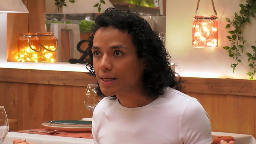 El zasca de un soltero de Madrid a su cita: “Hablas como si tuvieras 40.000 años”