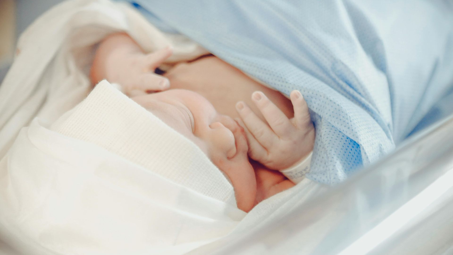 Imagen de archivo de un bebé recién nacido