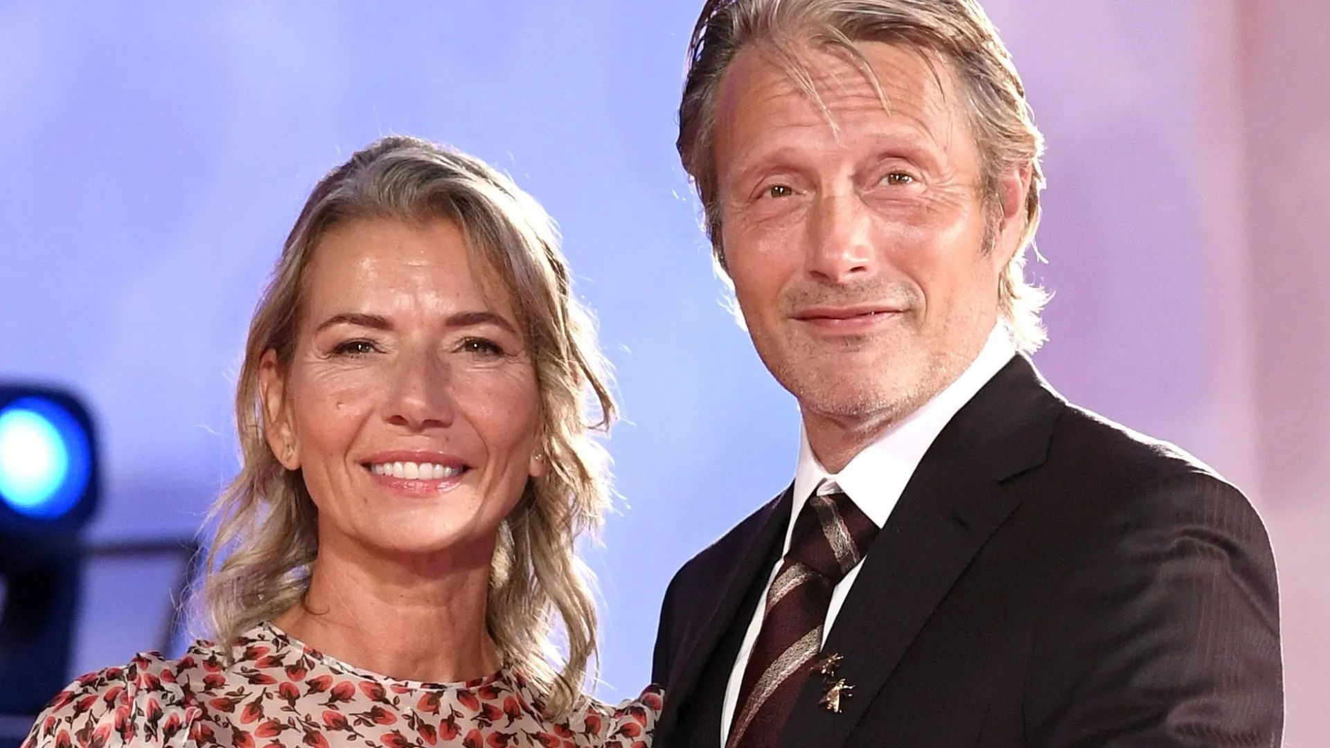 Mads Mikkelsen y Hanne Jacobsen