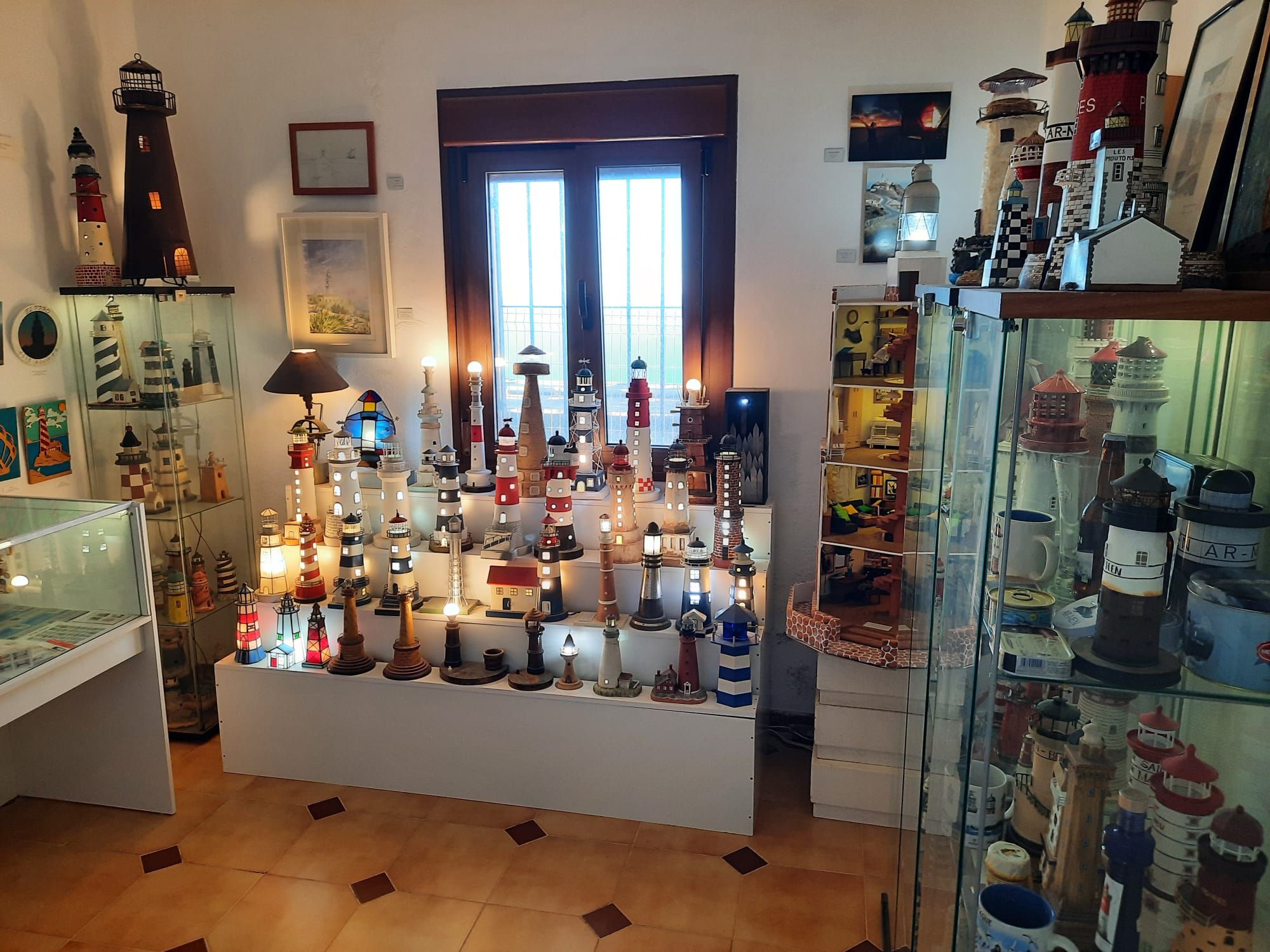 Piezas de la colección que Mario ha ido recopilando todos estos años de trabajo