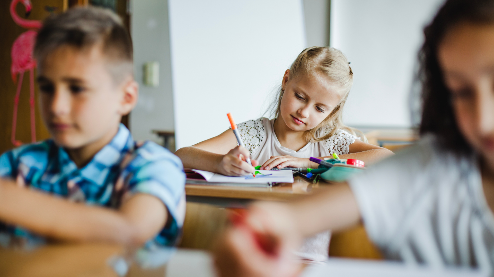 Se han visto mejoras en el bienestar emocional y la retención docente Se han visto mejoras en el bienestar emocional y la retención docente
