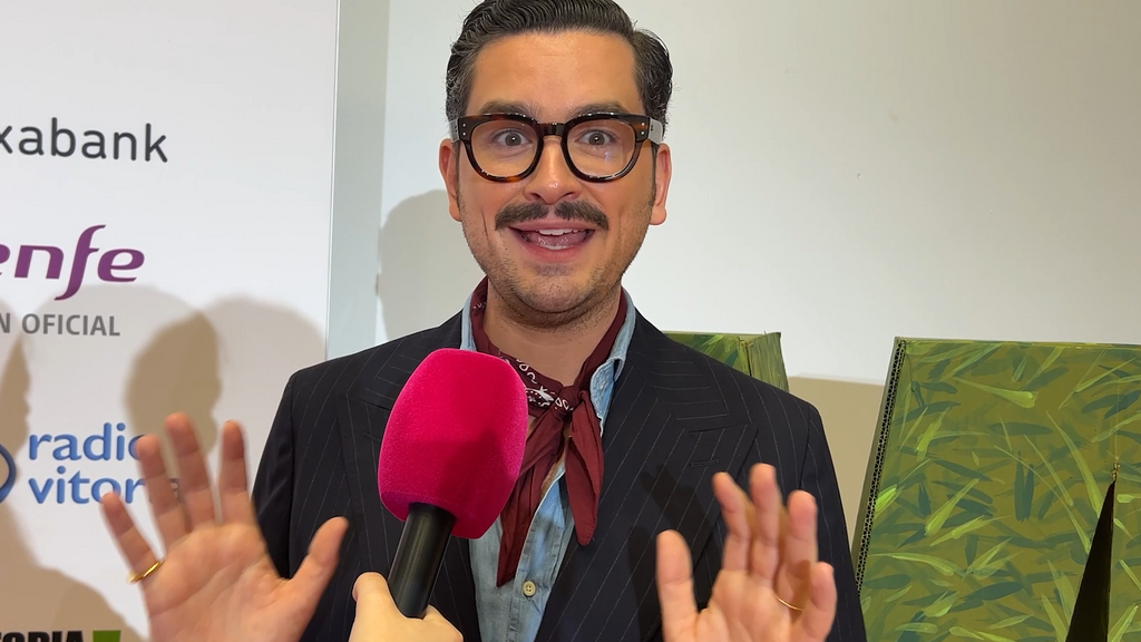 Sebastián Gallego piensa conquistar a la Gen Z aunque se considere un "viejoven" El Loco amor Exclusivo web 24/09/2025