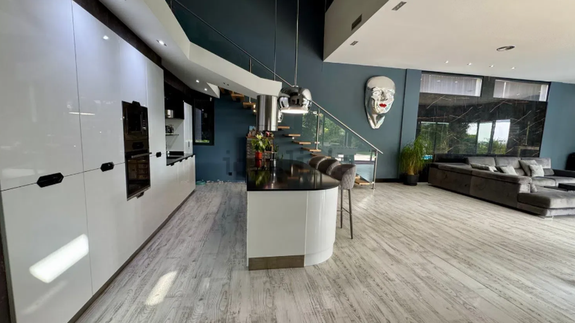 Cocina de la casa que Mario Casas pone en venta