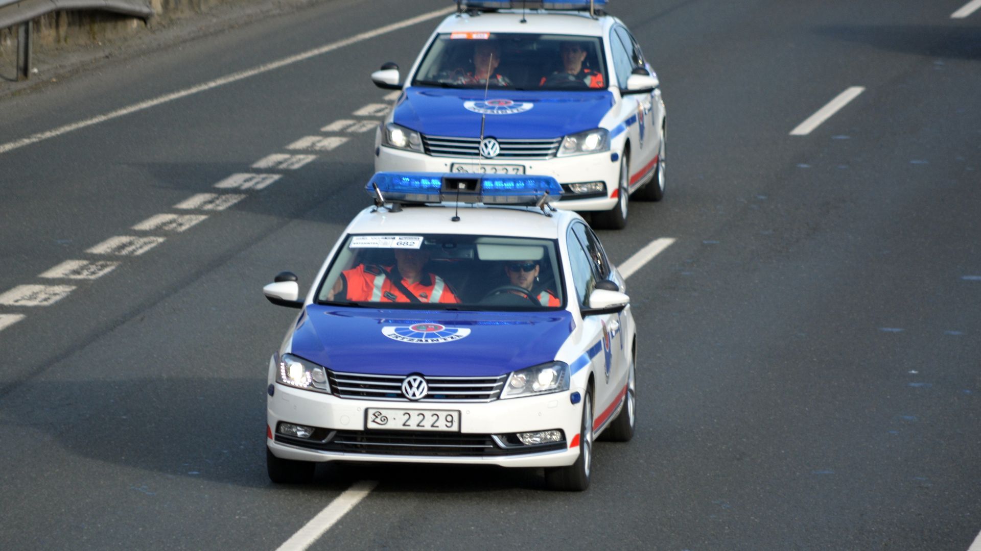 Dos patrullas de la Ertzaintza