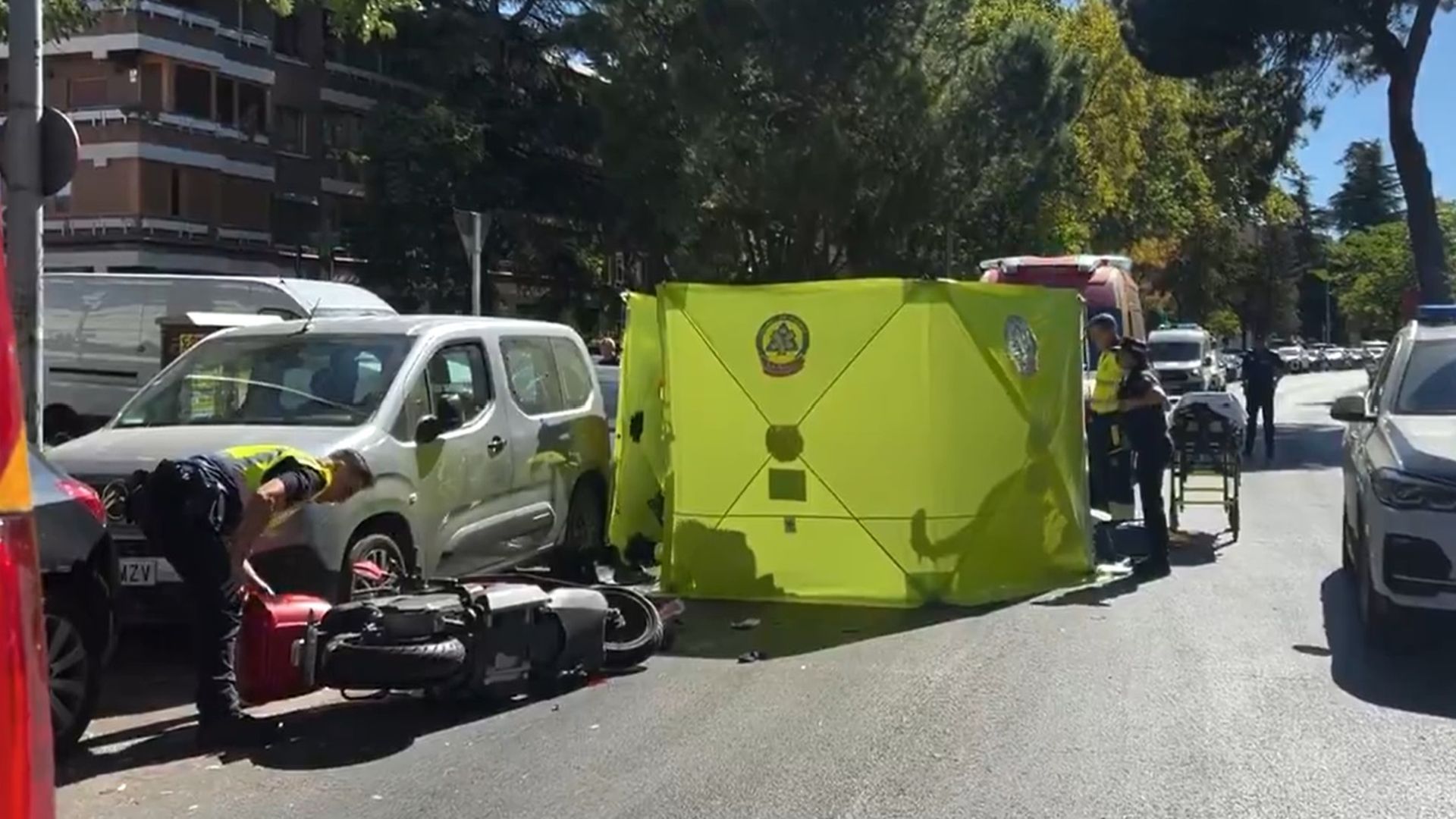 Accidente de tráfico en Arturo soria