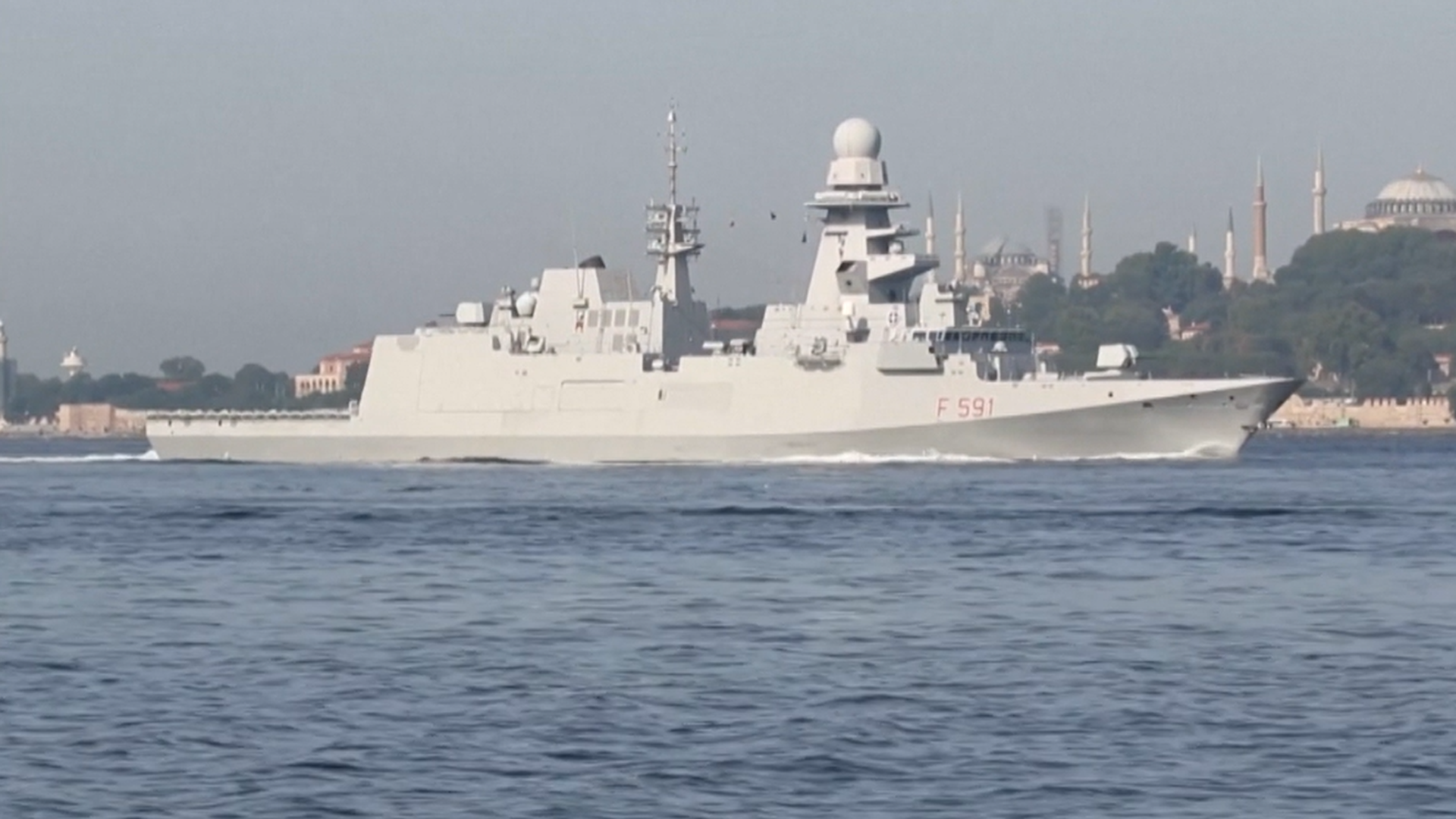 Italia advierte que su buque no funcionará como escolta y no atravesará las aguas internacionales para proteger a la Flotilla