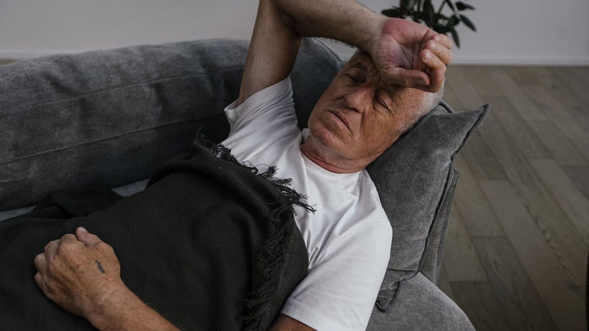 Los hombres con baja potencia muscular presentan más incidencias de caídas que las mujeres