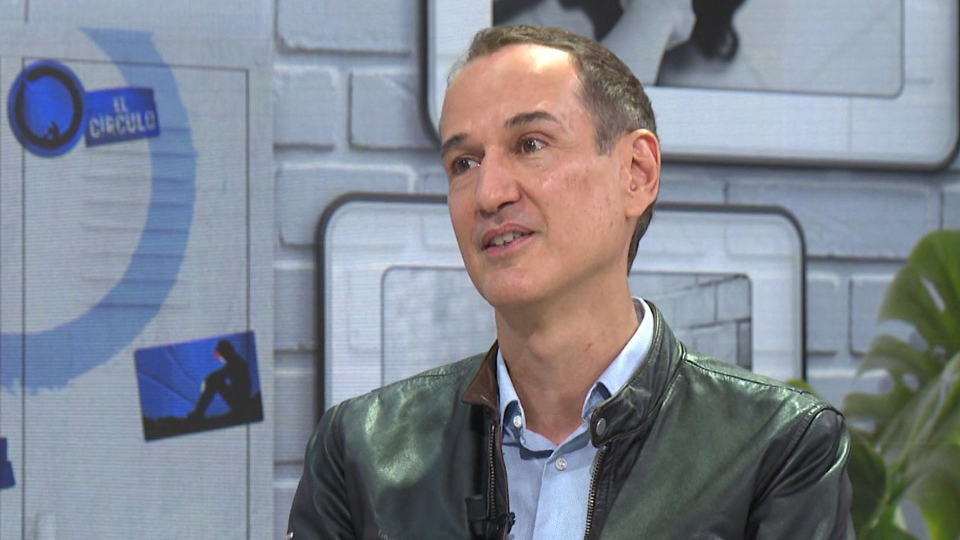 Roberto Santiago publica su nueva novela, 'El Círculo' Roberto Santiago publica su nueva novela, 'El Círculo'