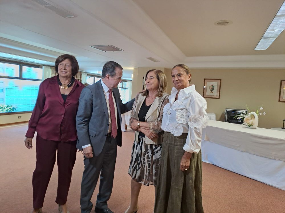 El alcalde de Vigo anunció el próximo nombramiento de Rosa Fontaíña como Viguesa Distinguida