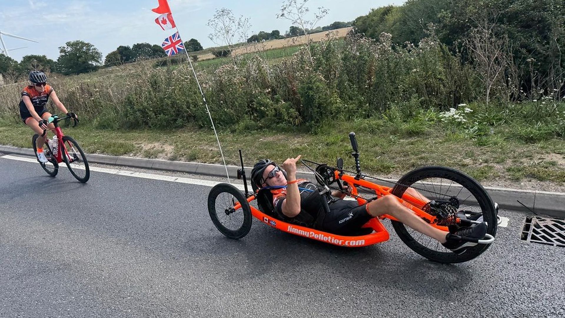 Jimmy, el atleta paralímpico que recorre 40.000 kilómetros en 'handbike'