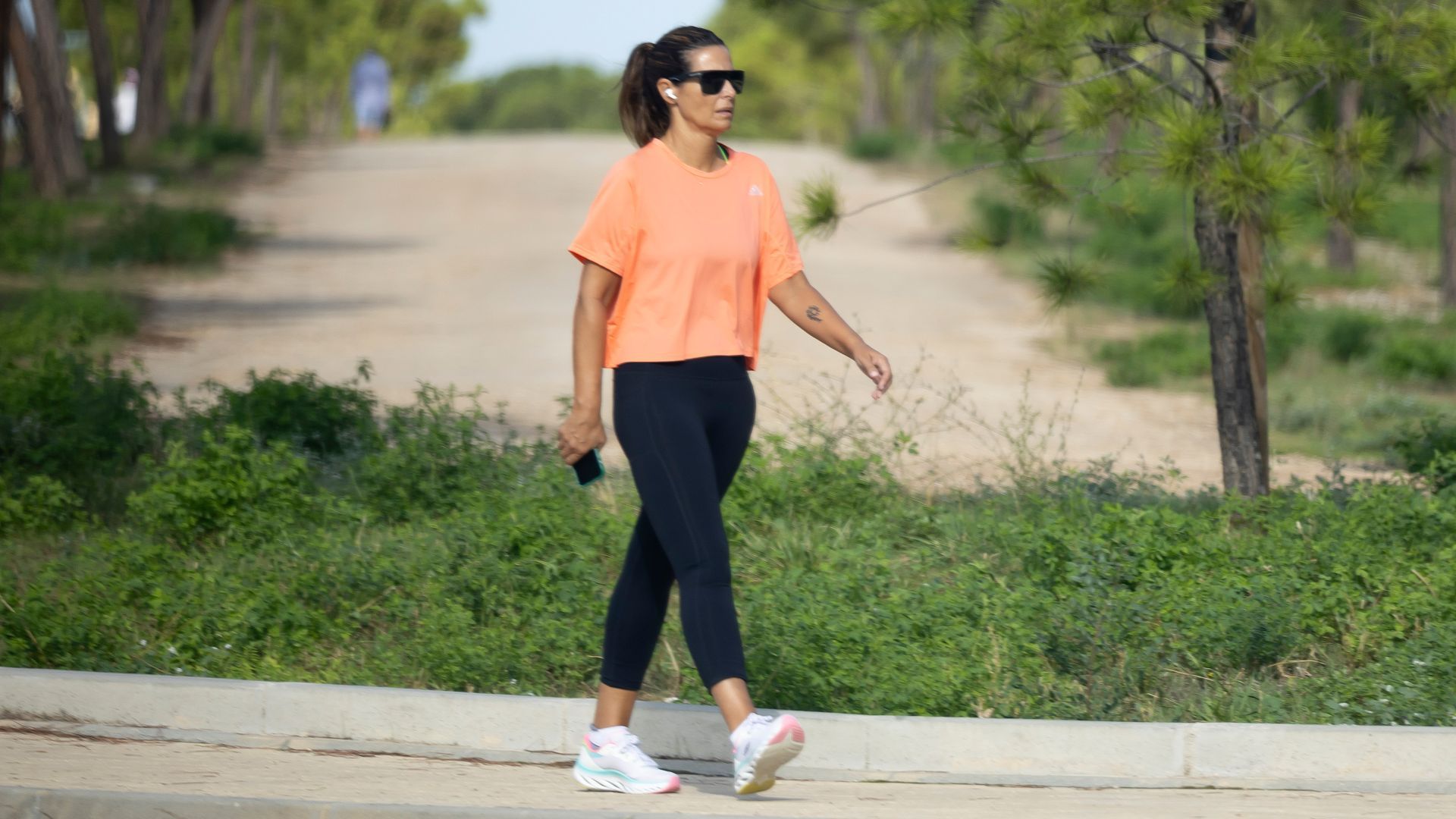 Nuria Roca practicando deporte