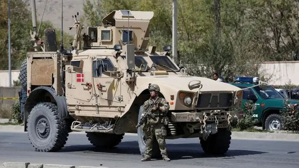 Dinamarca y Noruega detectan drones sobrevolando instalaciones militares: Rusia niega ataques a la OTAN