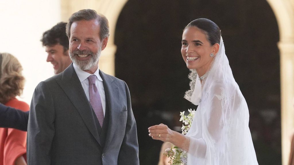 during the wedding of Lucia Entrecanales and Laszlo Bene in Toledo on Saturday, 27 September 2025.