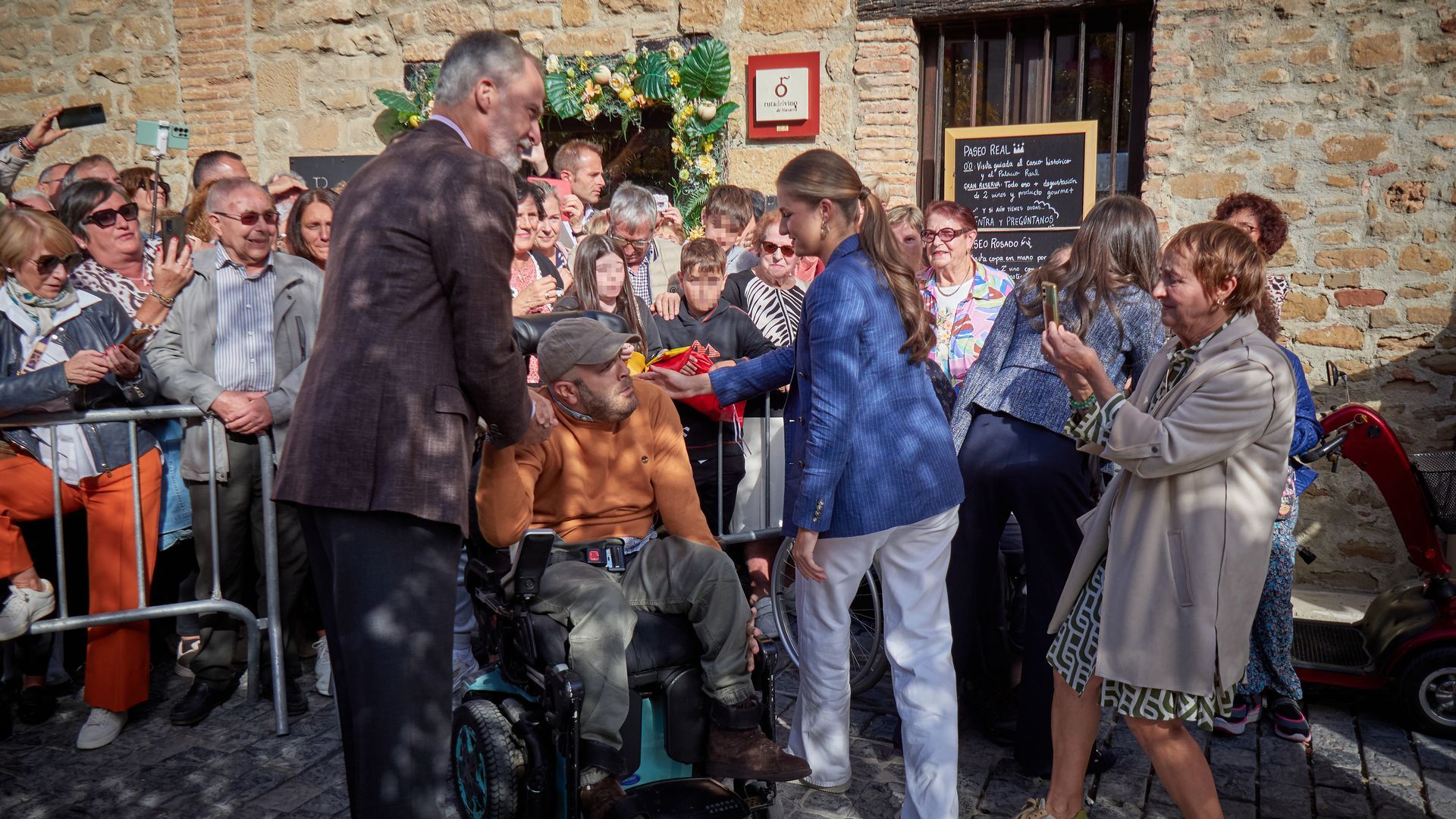 La complicidad de los reyes y Leonor con los vecinos de Navarra