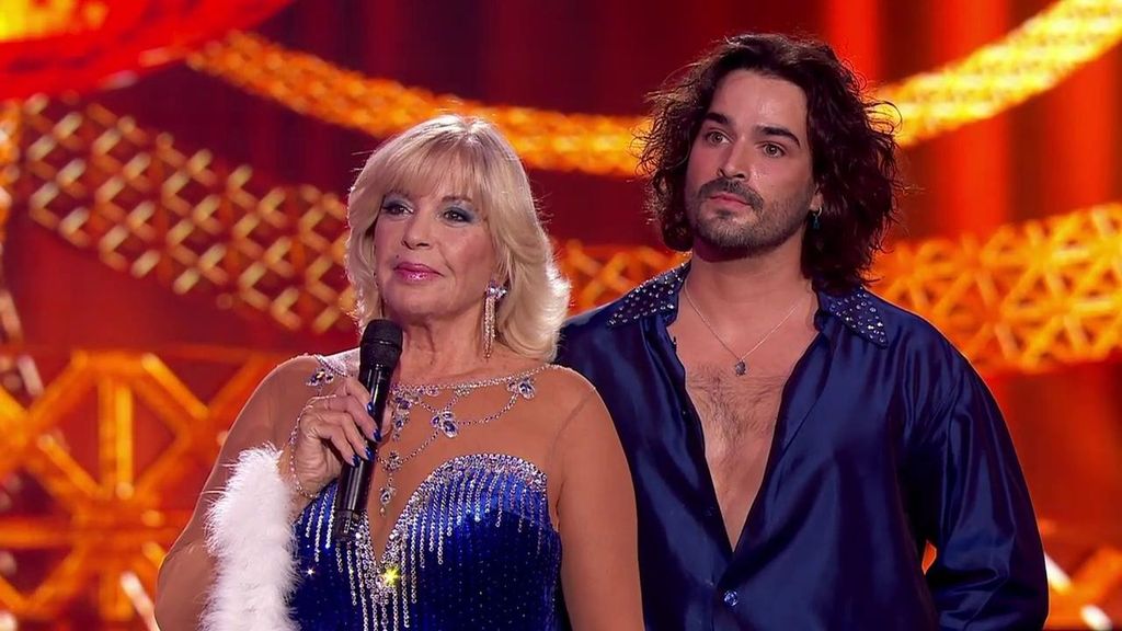 Bárbara Rey decepciona al jurado bailando foxtrot: "Nos puedes dar más" Bailando con las estrellas Temporada 2 Top Vídeos 66